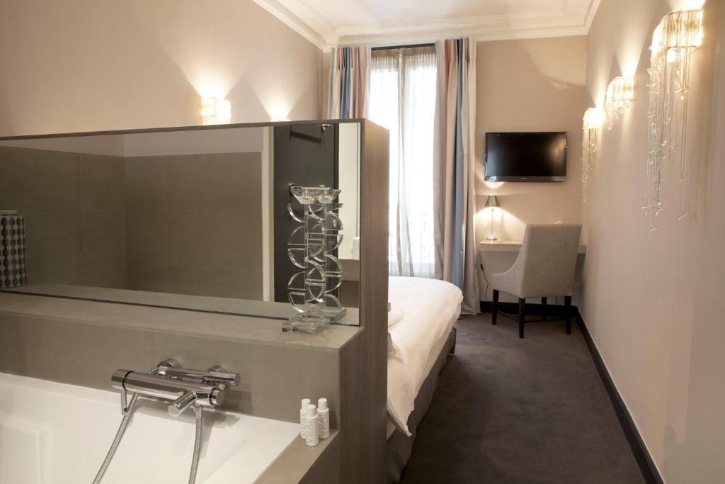 Le Paris Singulier Quarto foto